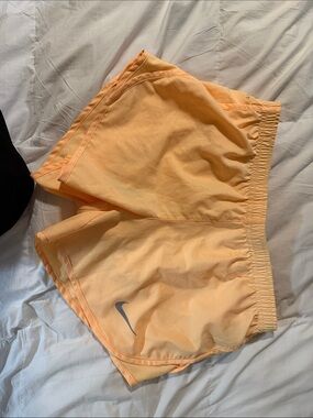 Nike Dri-FIT Peach Orange Athletic Running Shorts W/ Liner